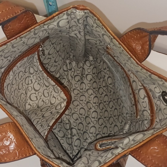 Guess bag - Picture 4 of 6